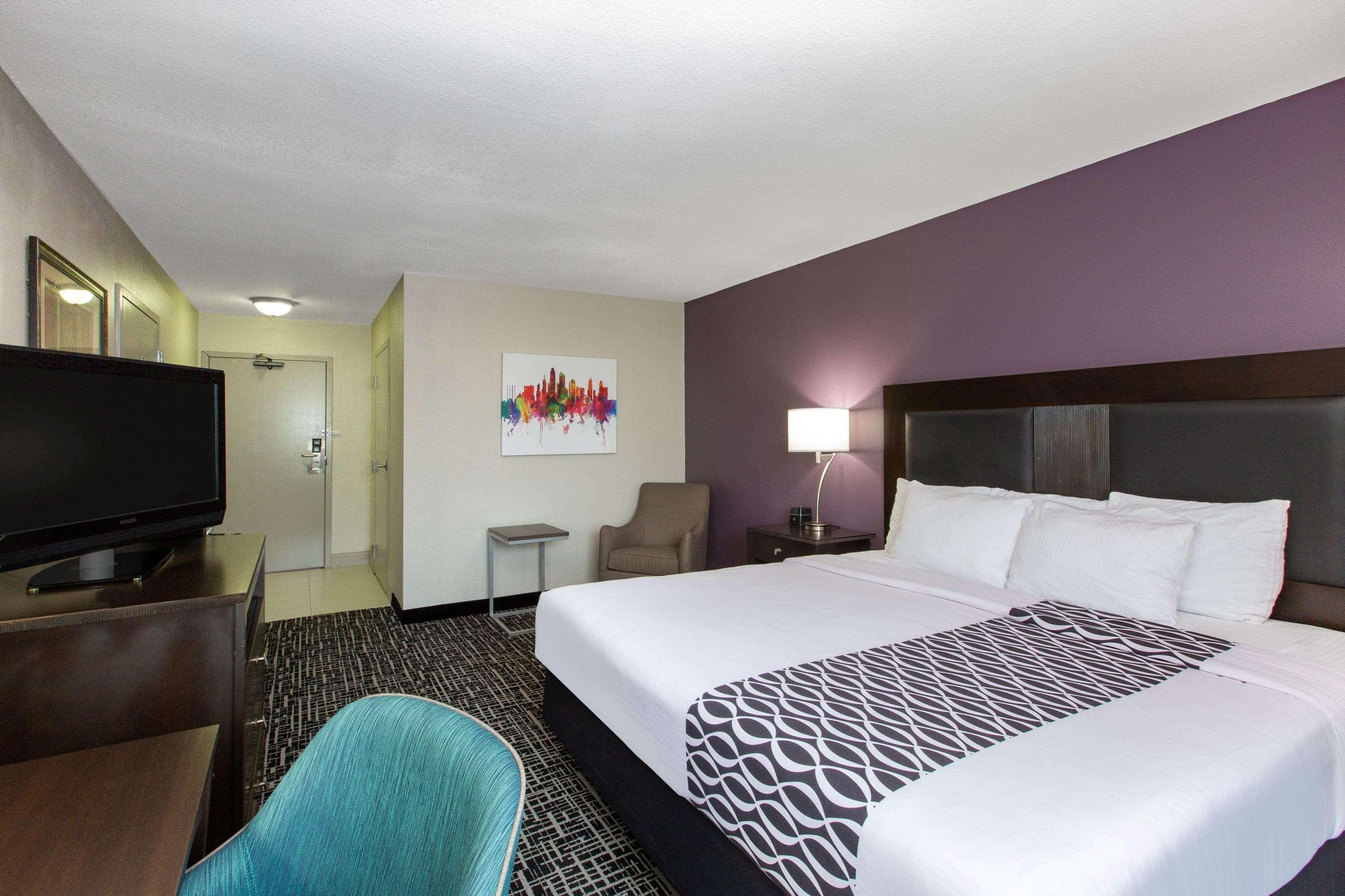 Hotel La Quinta By Wyndham Blue Springs Exterior foto