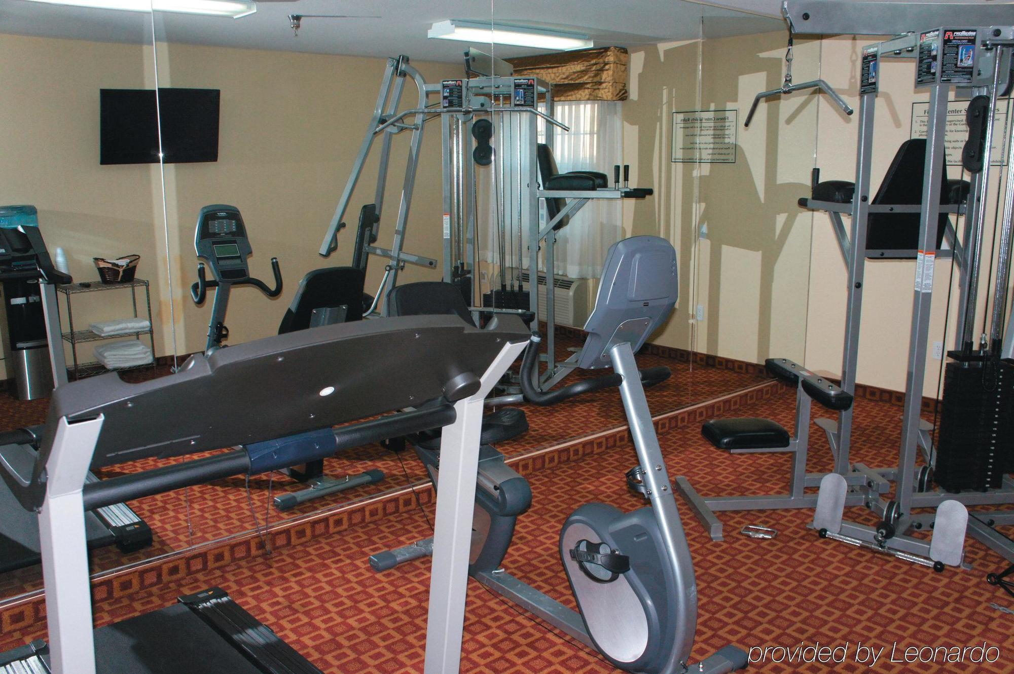 Hotel La Quinta By Wyndham Blue Springs Facilidades foto
